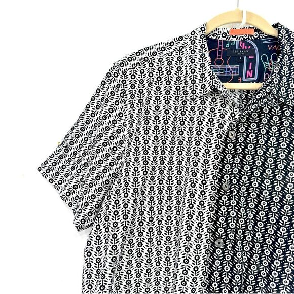 Ted Baker London Black White Floral Contrast Lightweight Short Sleeve Shirt - Picture 4 of 16